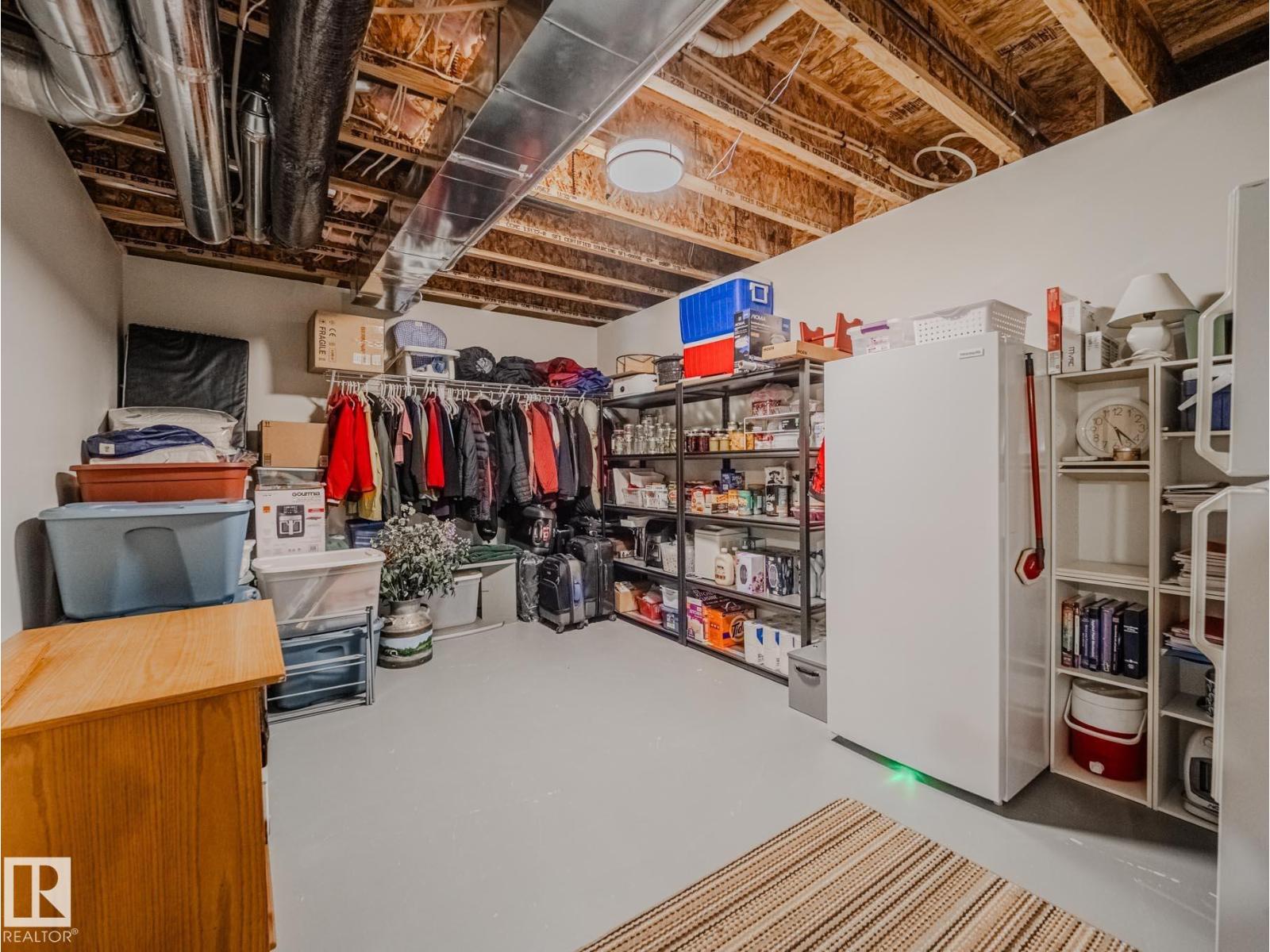 153 RANKIN DR, St. Albert