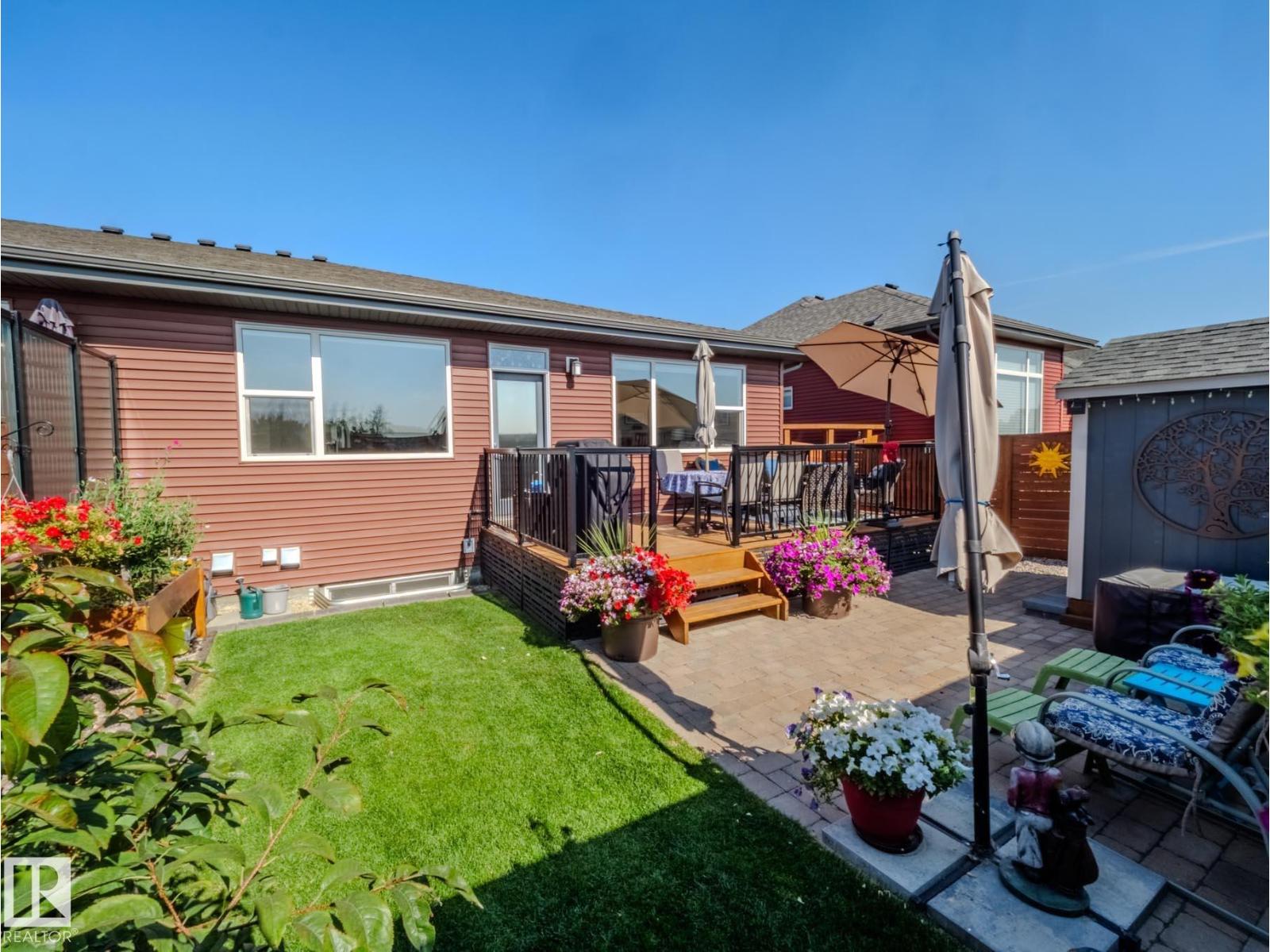 153 RANKIN DR, St. Albert