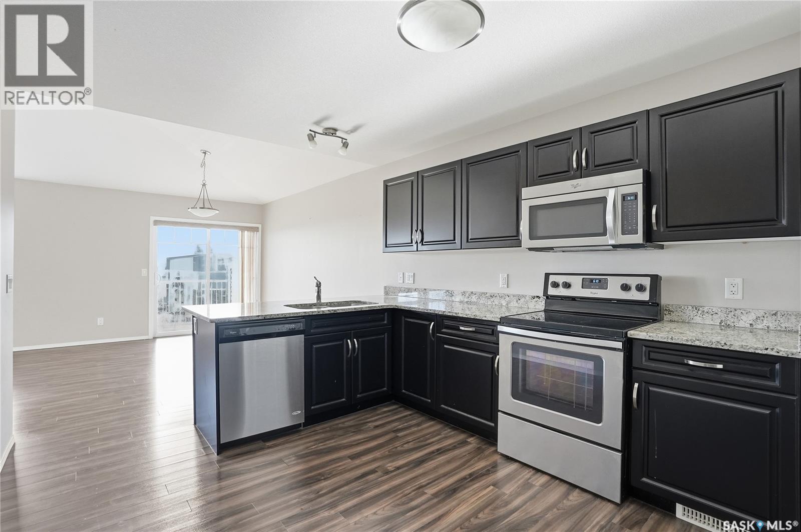 #331 100 Chaparral BOULEVARD - 3
