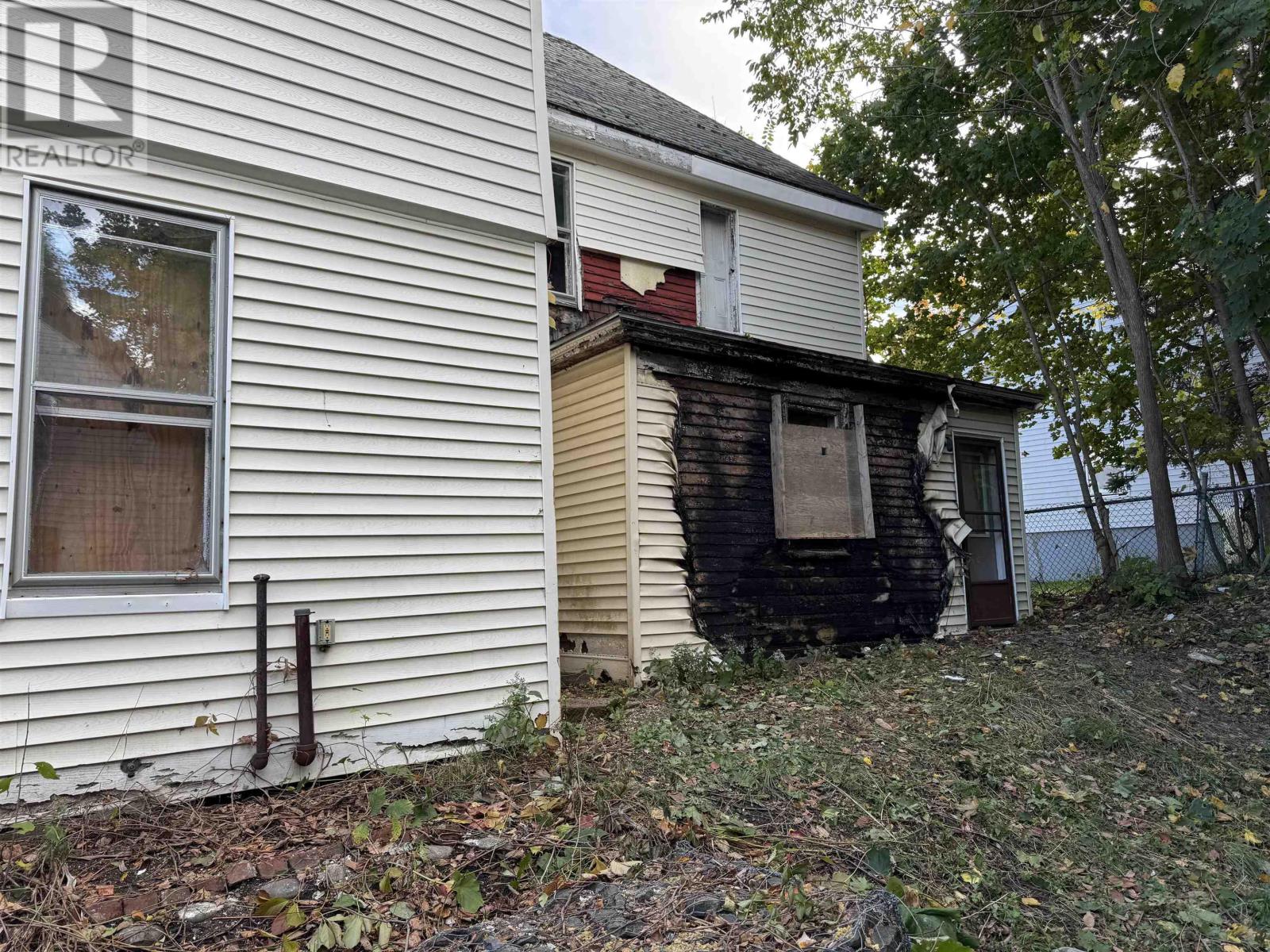 Property 8 of 11 of 207 MacLean Street