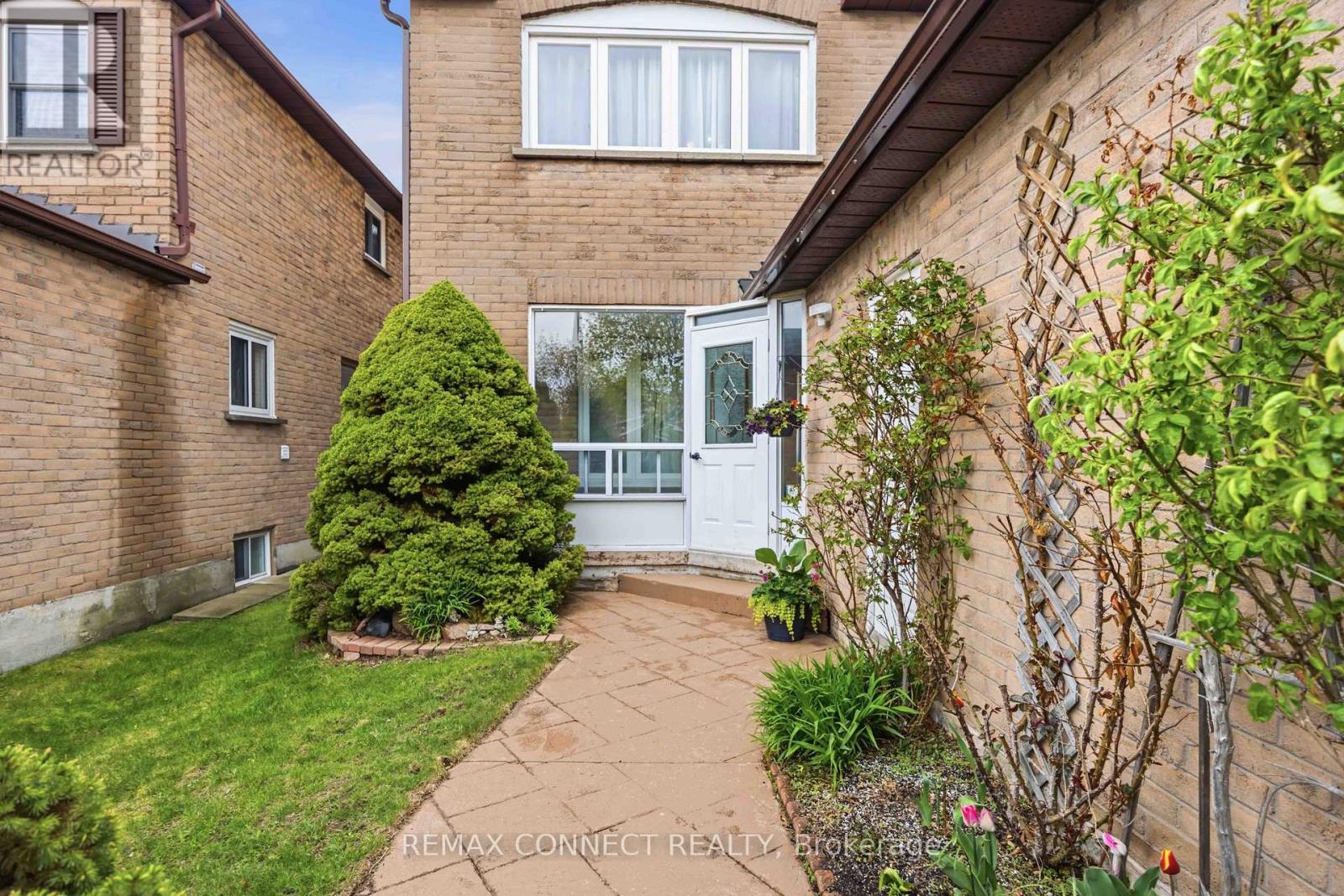 1706 WOODSIDE LANE - 2
