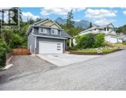 882 Eagleson Crescent, Lillooet, BC V0K1V0 Photo 33