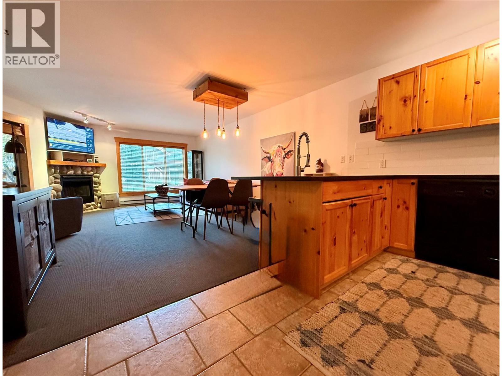 #103 34 RIVERMOUNT Place - 4