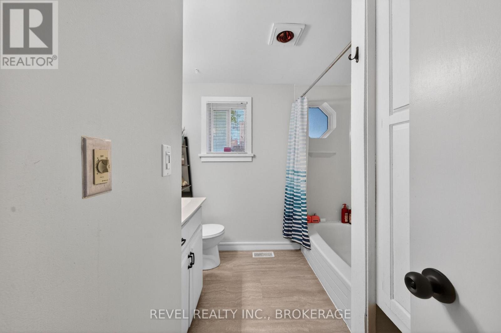 4331 MILL STREET - 17