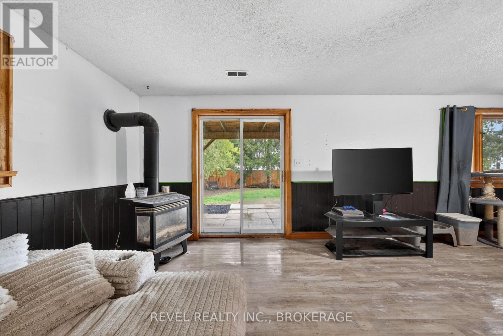 4331 MILL STREET - 27