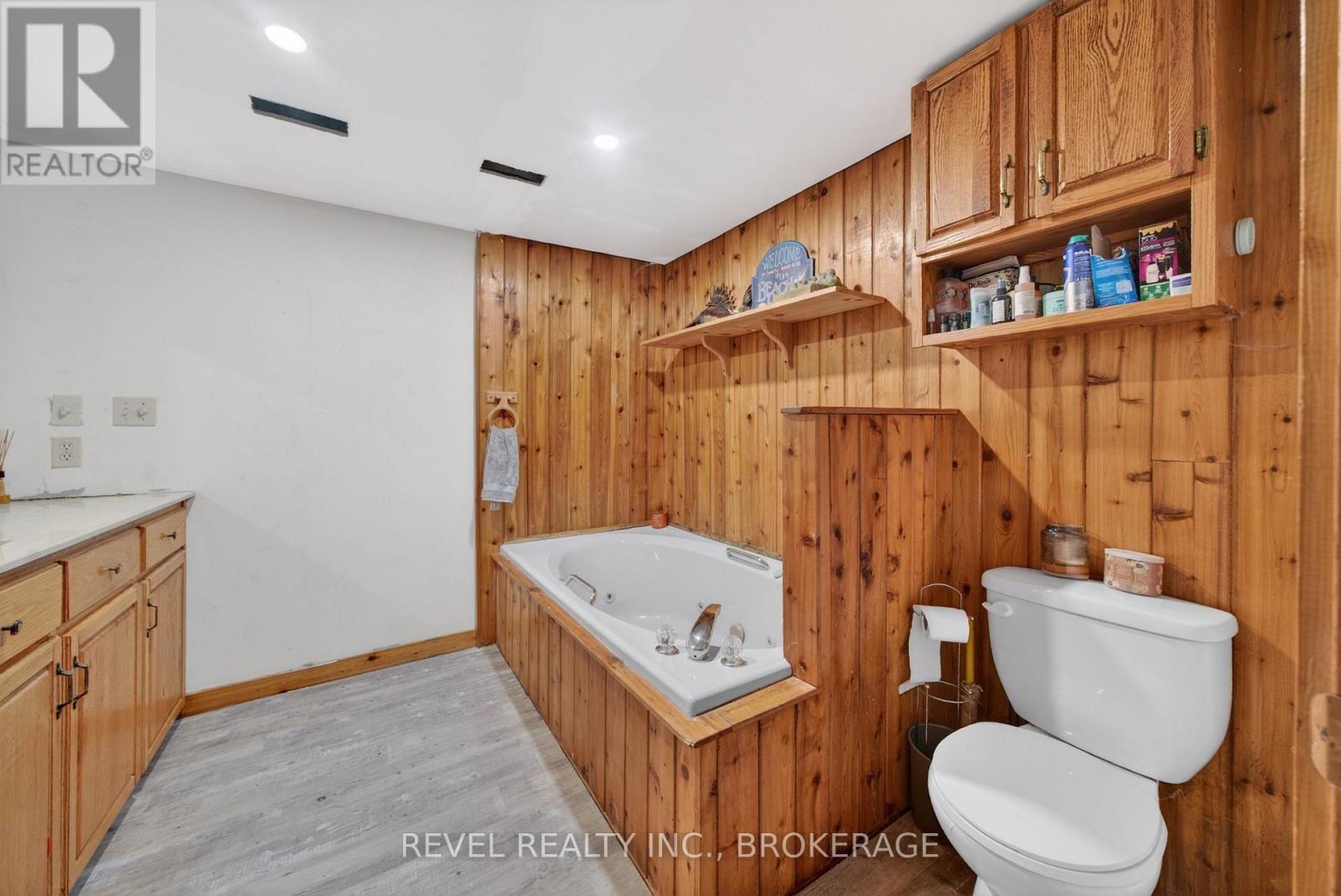 4331 MILL STREET - 35