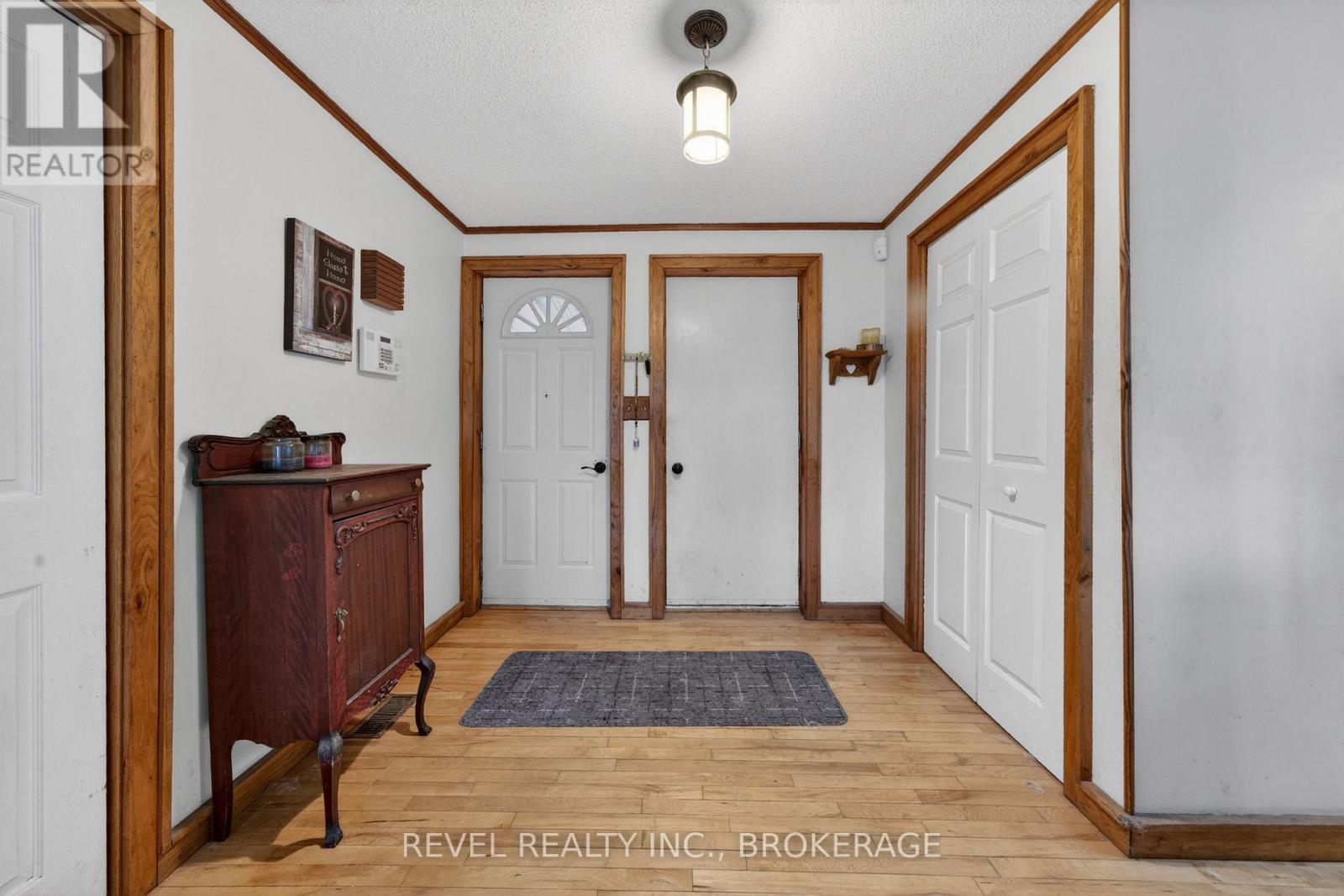 4331 MILL STREET - 5
