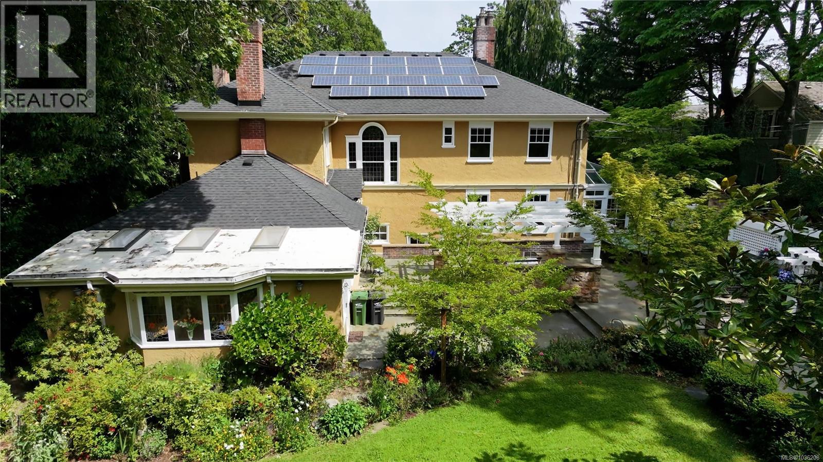 990 Terrace Ave - 62