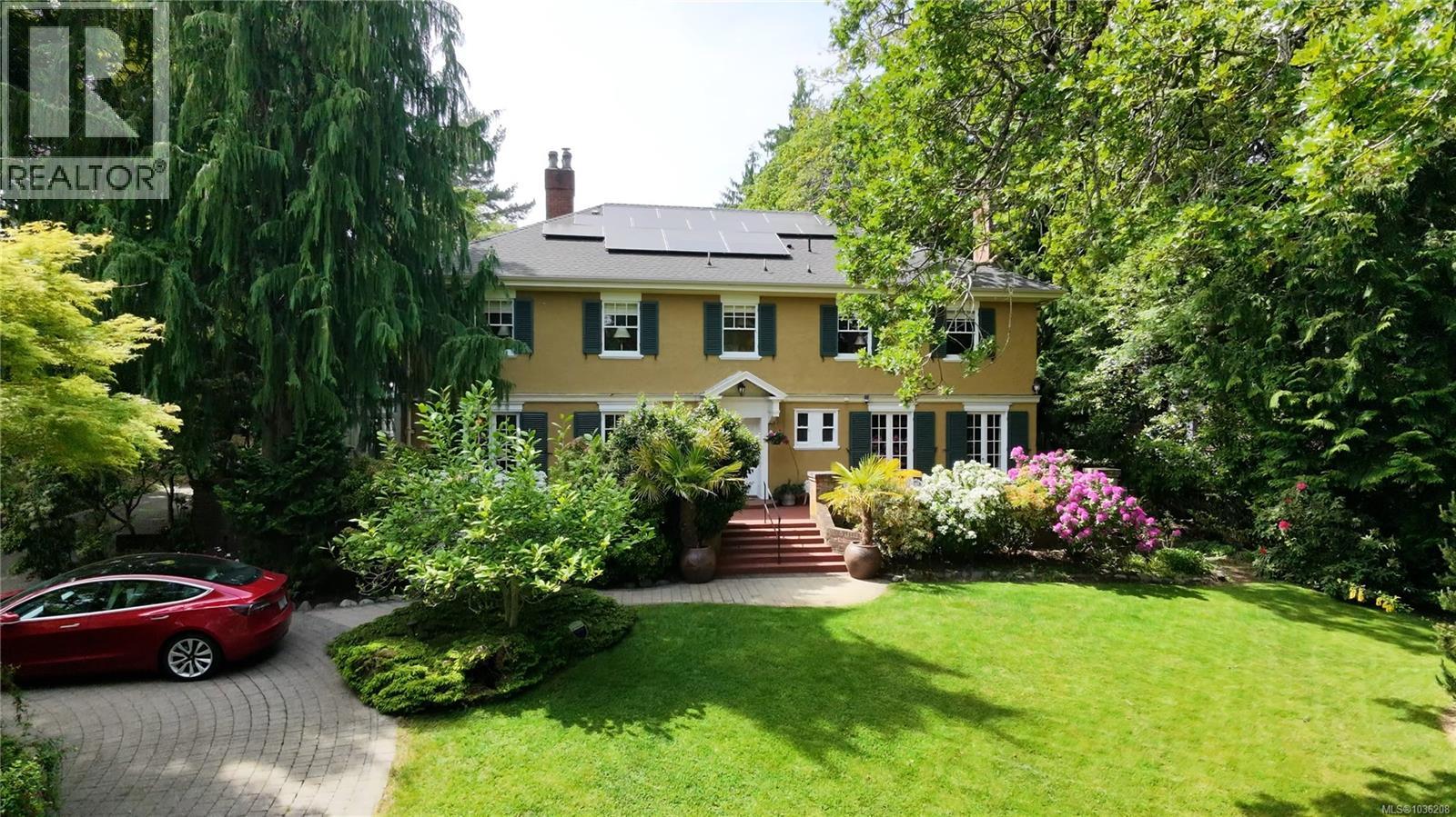 990 Terrace Ave - 63