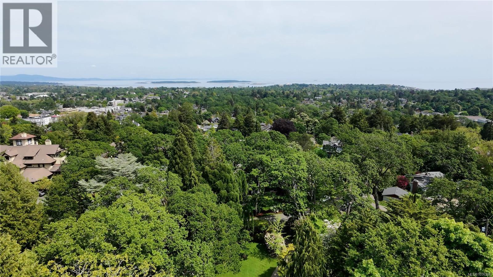 990 Terrace Ave - 61