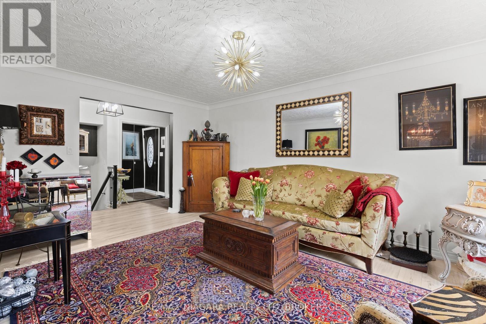 89 ENDICOTT TERRACE - 10