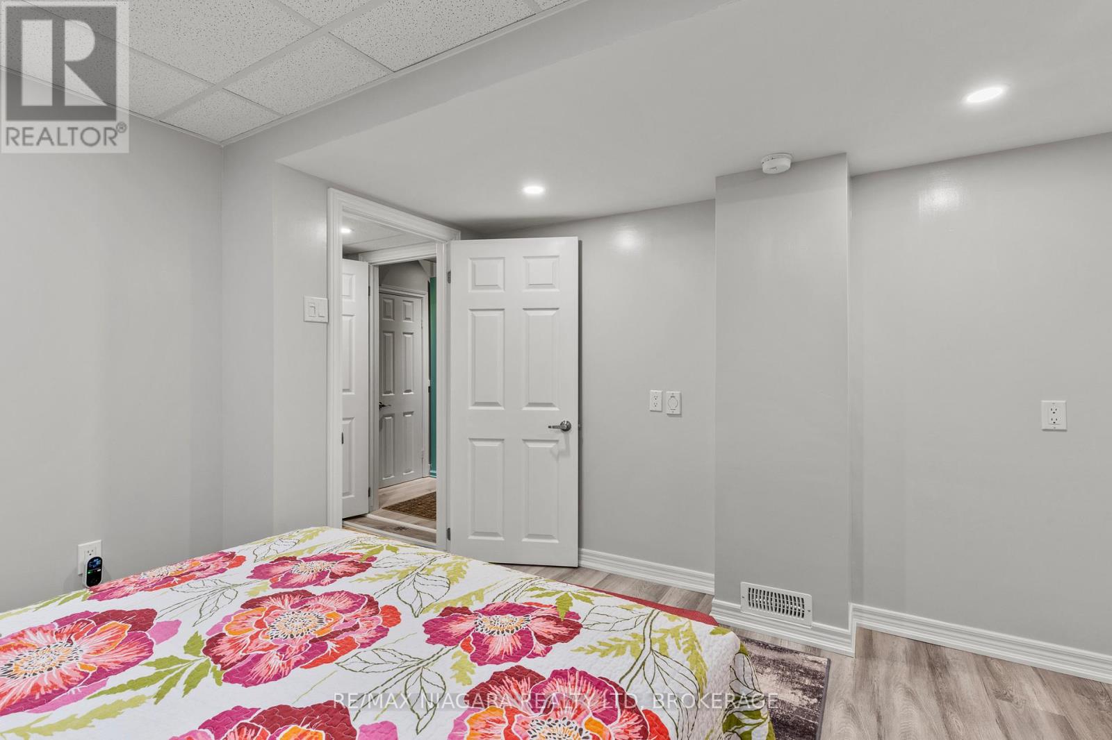 143 WELLAND ROAD - 25
