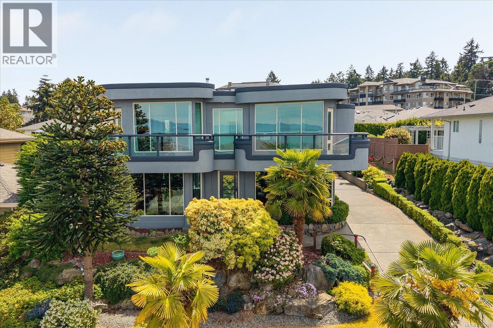 6577 Groveland Dr - 1