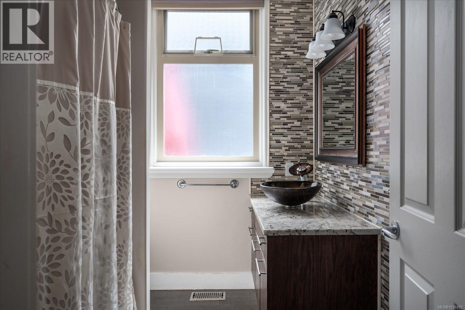 6577 Groveland Dr - 21