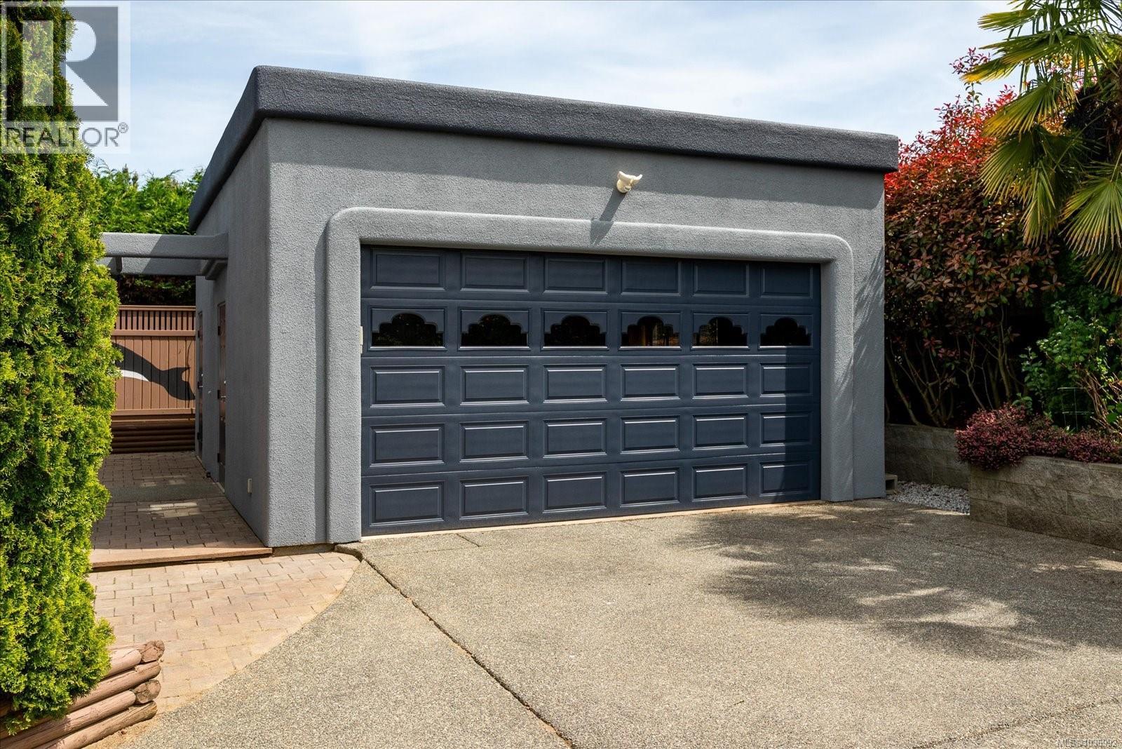 6577 Groveland Dr - 49