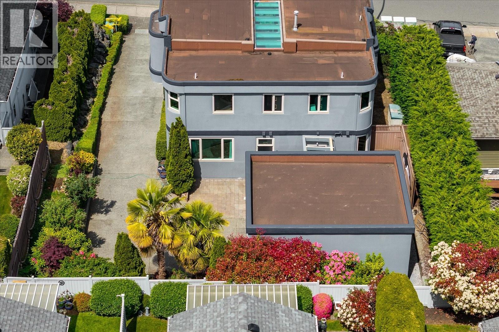 6577 Groveland Dr - 53