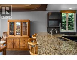 Kitchen - 6577 Groveland Dr, Nanaimo, BC V9V1P7 Photo 10