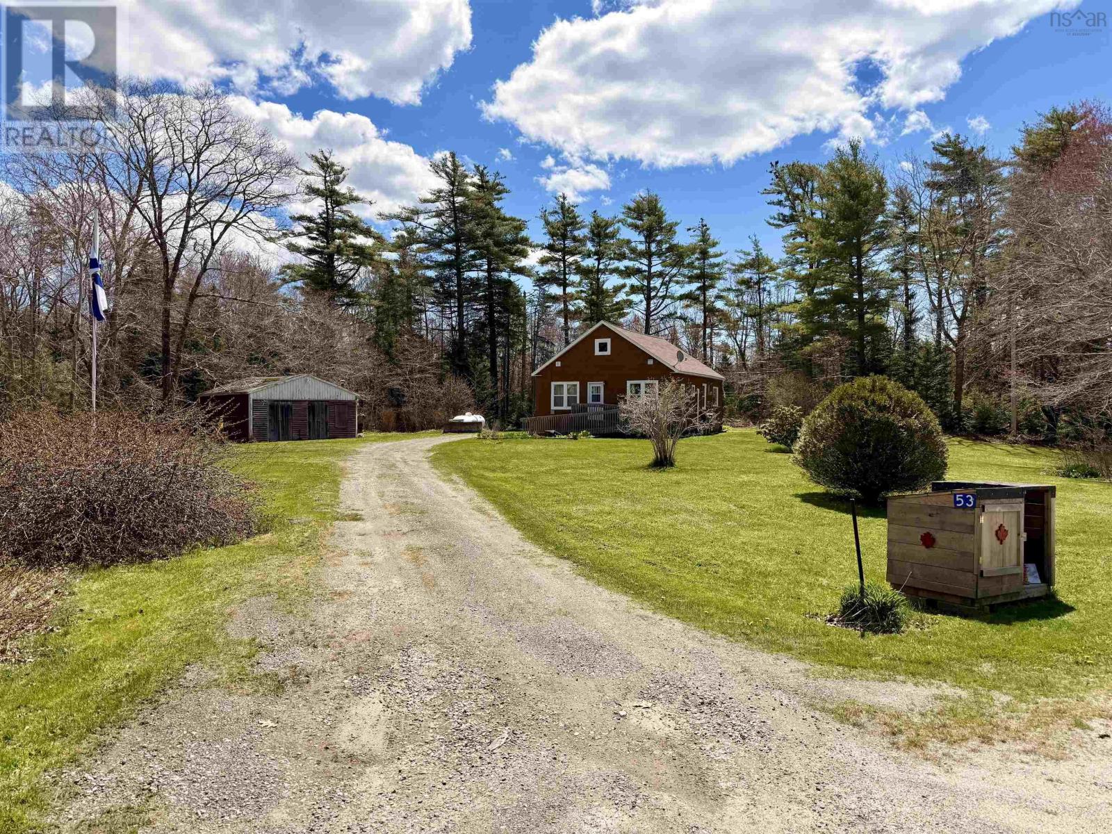 Property photo of 53 East Sable Road