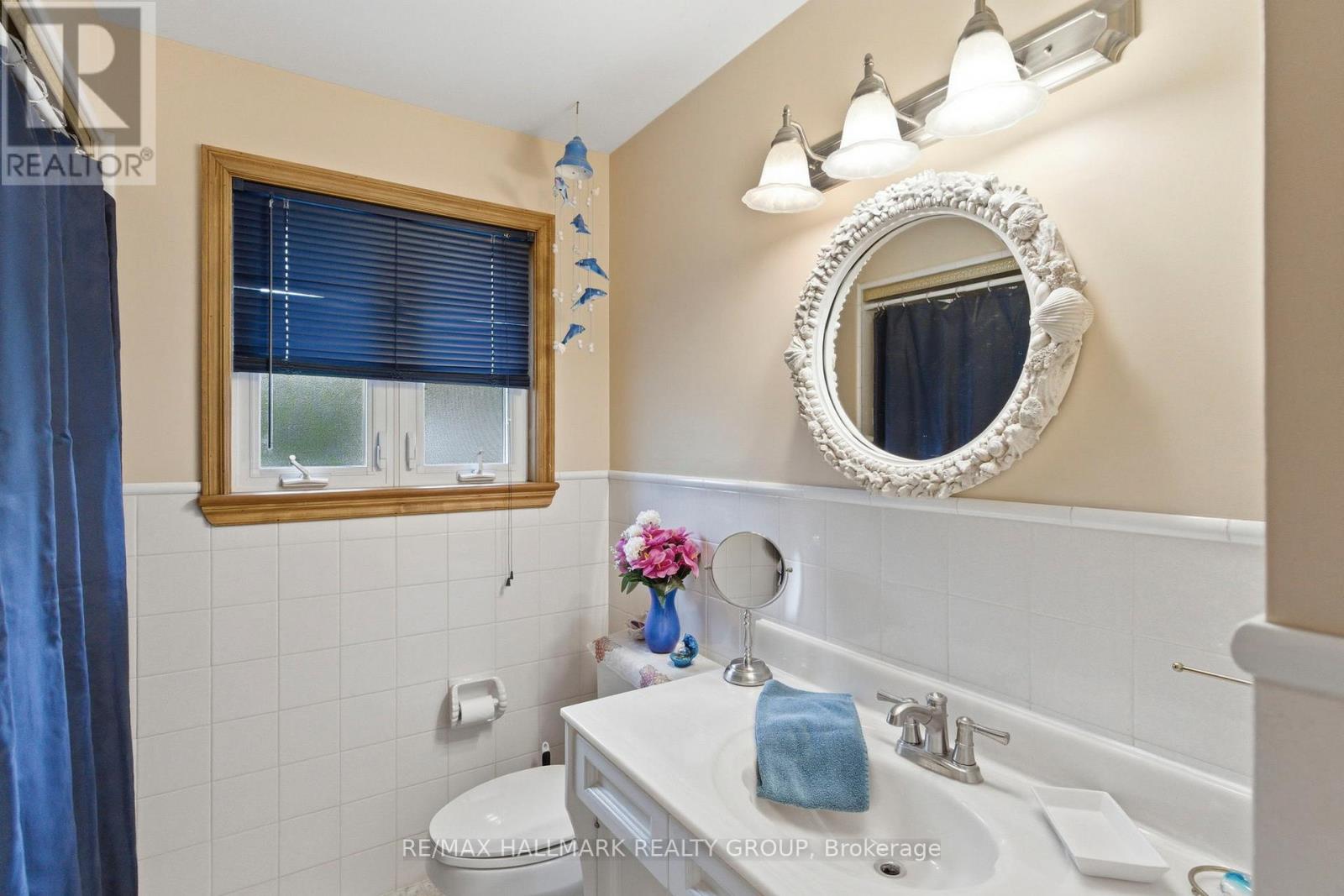 23 ALDERSHOT AVENUE - 17
