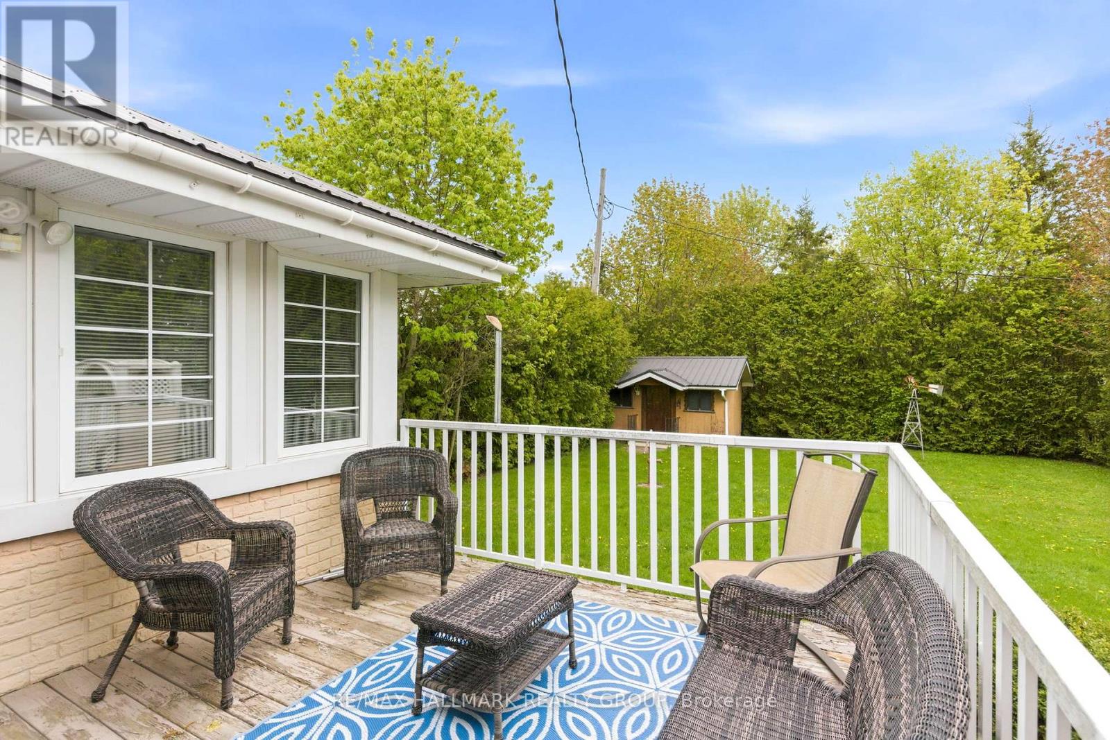 23 ALDERSHOT AVENUE - 38