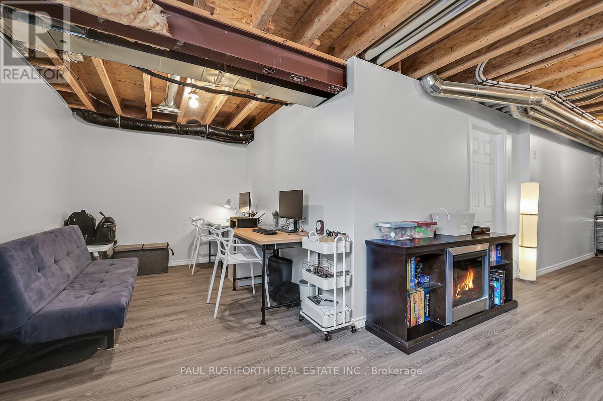 256 HEPATICA WAY - 29