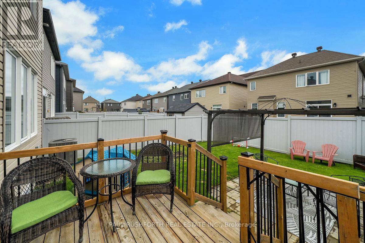 256 HEPATICA WAY - 32