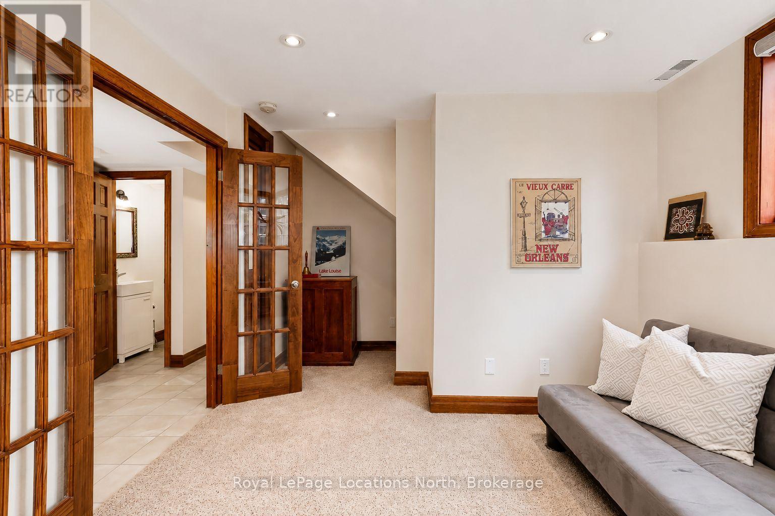 #16 224 BLUESKI GEORGE CRESCENT - Image 36