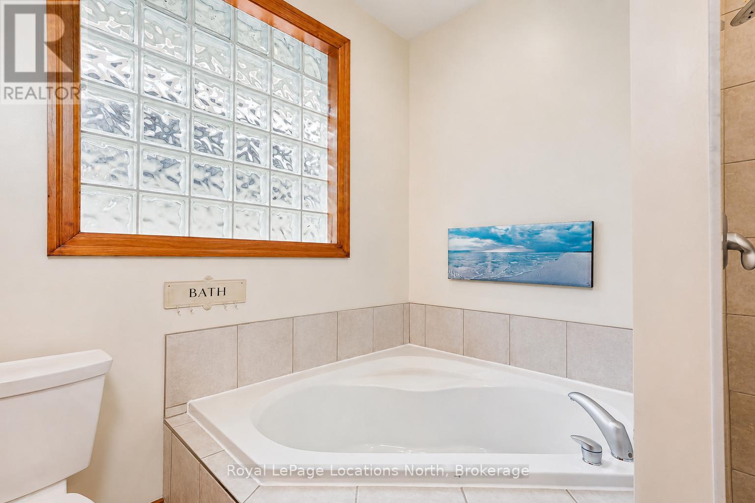 #16 224 BLUESKI GEORGE CRESCENT - Image 28