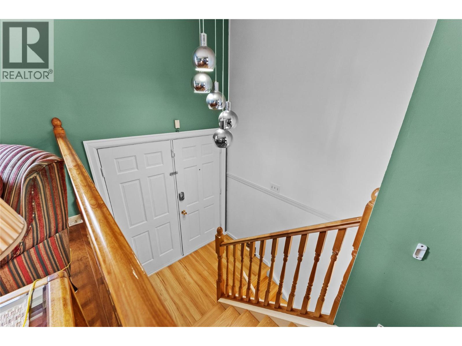 179 Monmouth Drive - 21