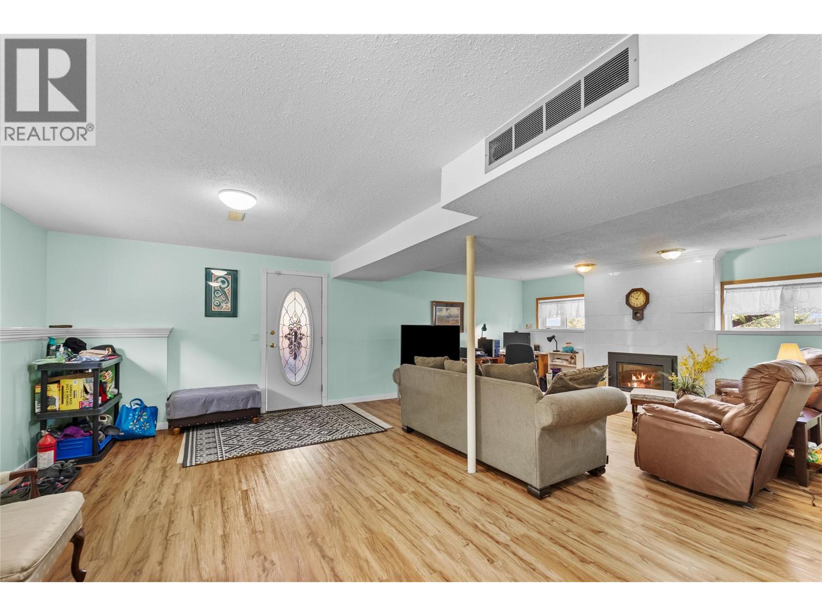 179 Monmouth Drive - 24