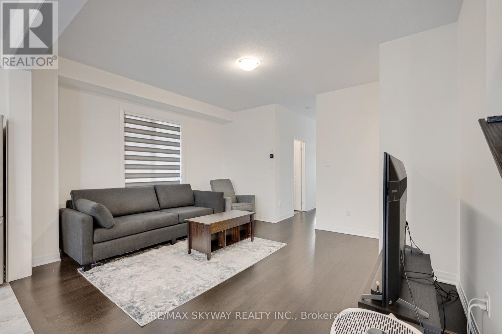163 WILMOT ROAD - 10