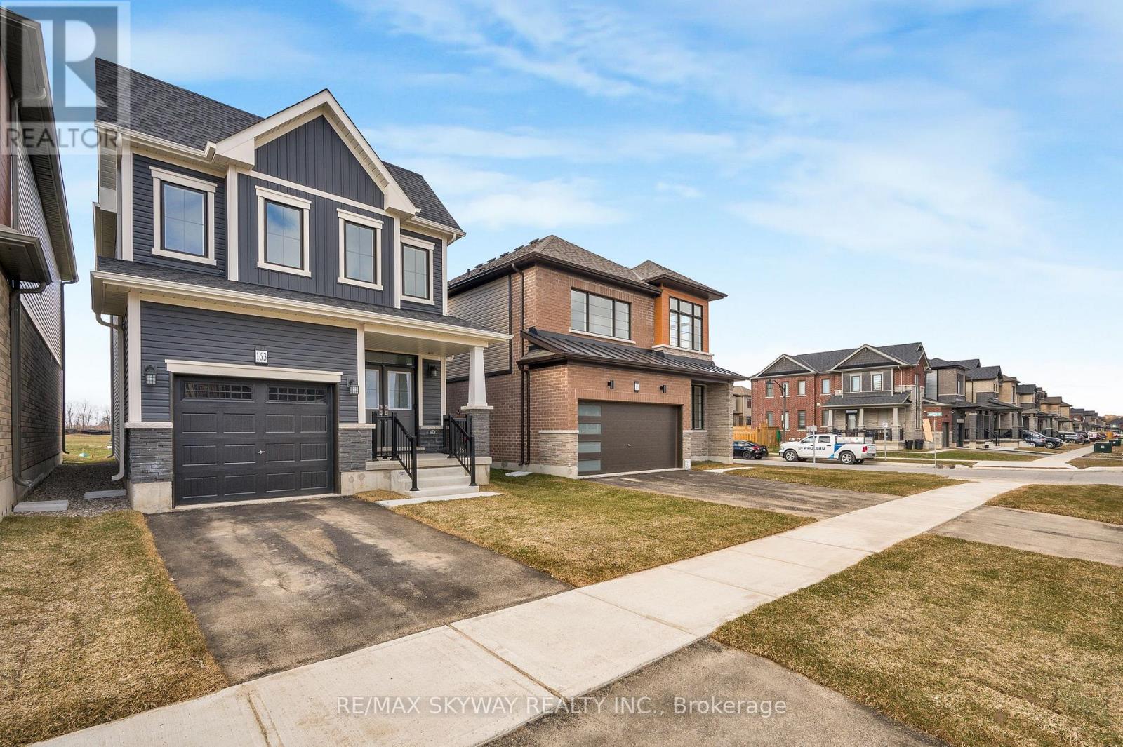 163 WILMOT ROAD - 3