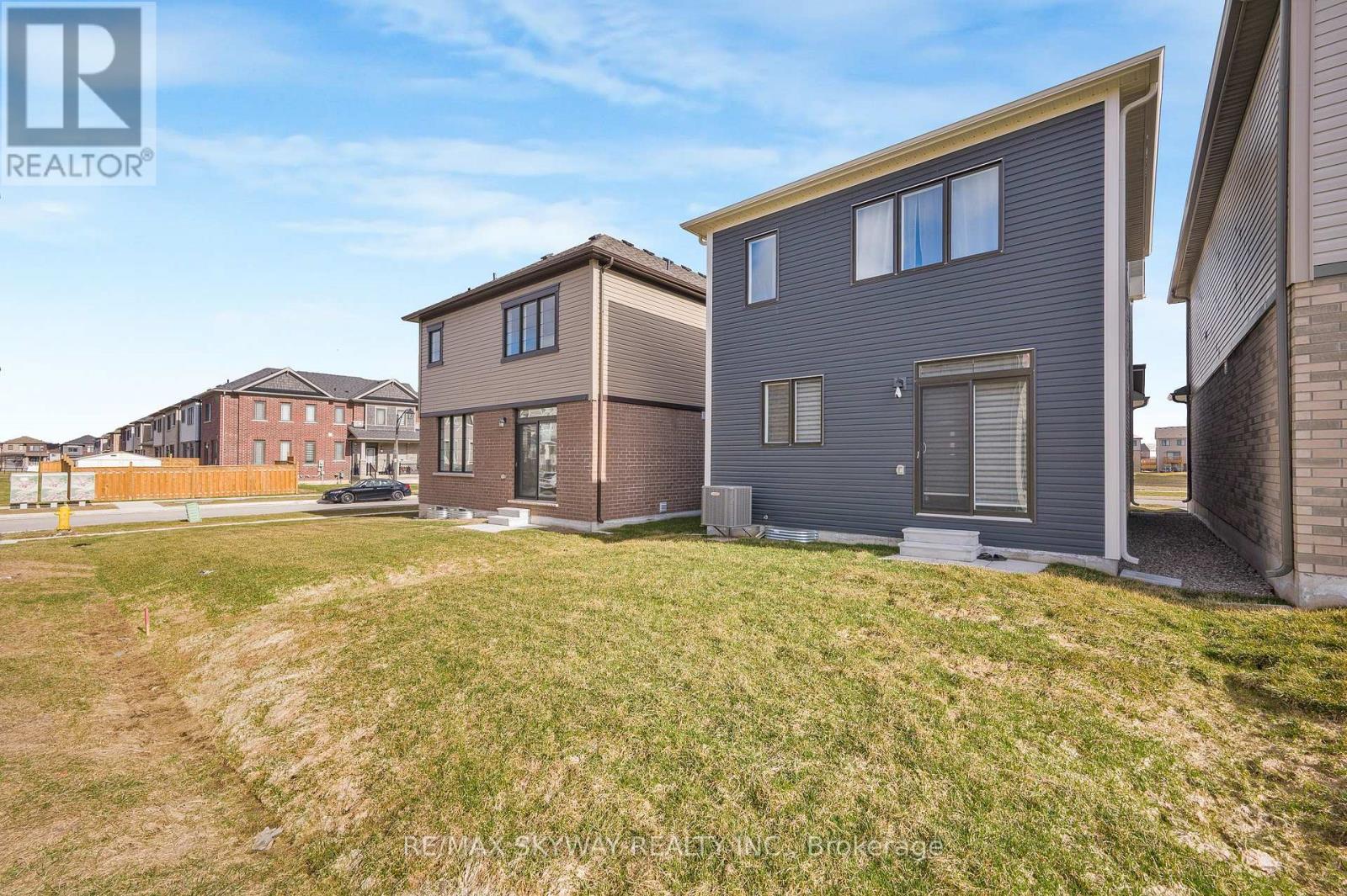 163 WILMOT ROAD - 33