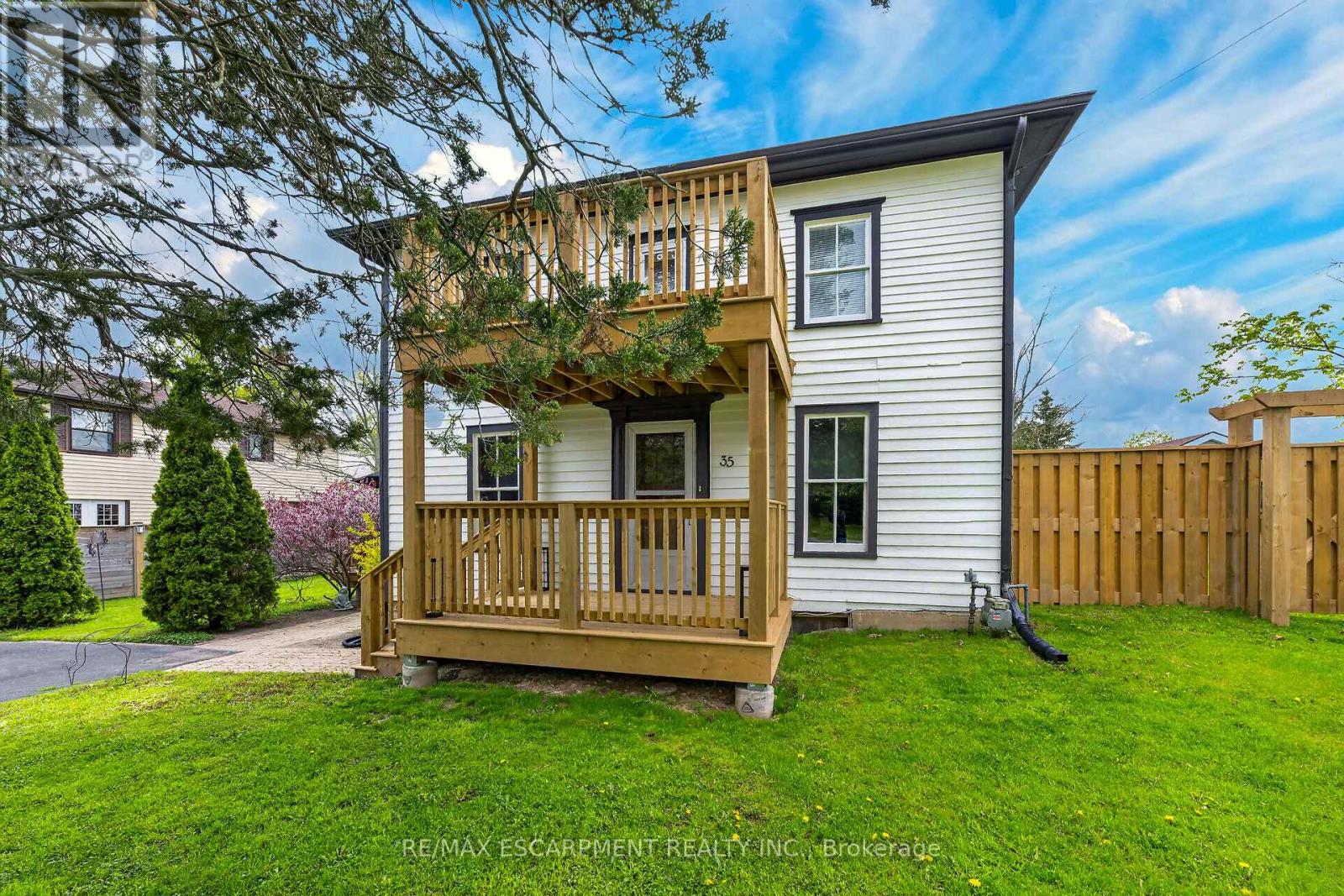 35 OTTAWA STREET S - 3