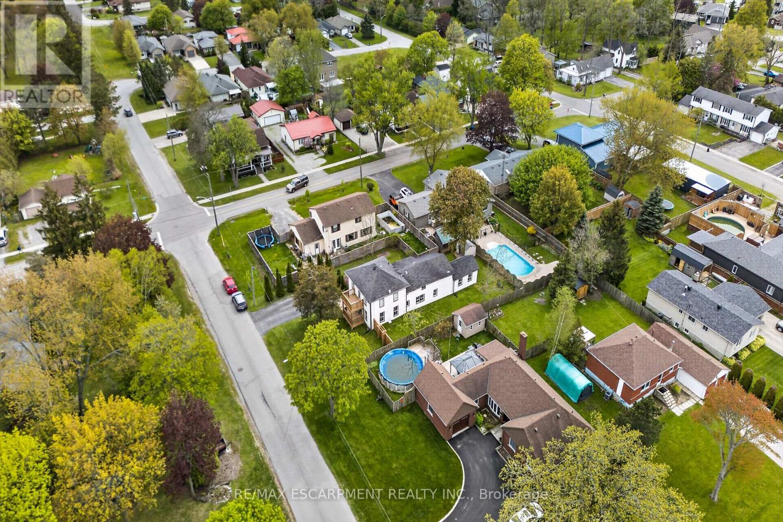 35 OTTAWA STREET S - 40