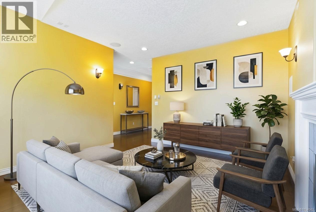808 Jagdeep Pl - 9