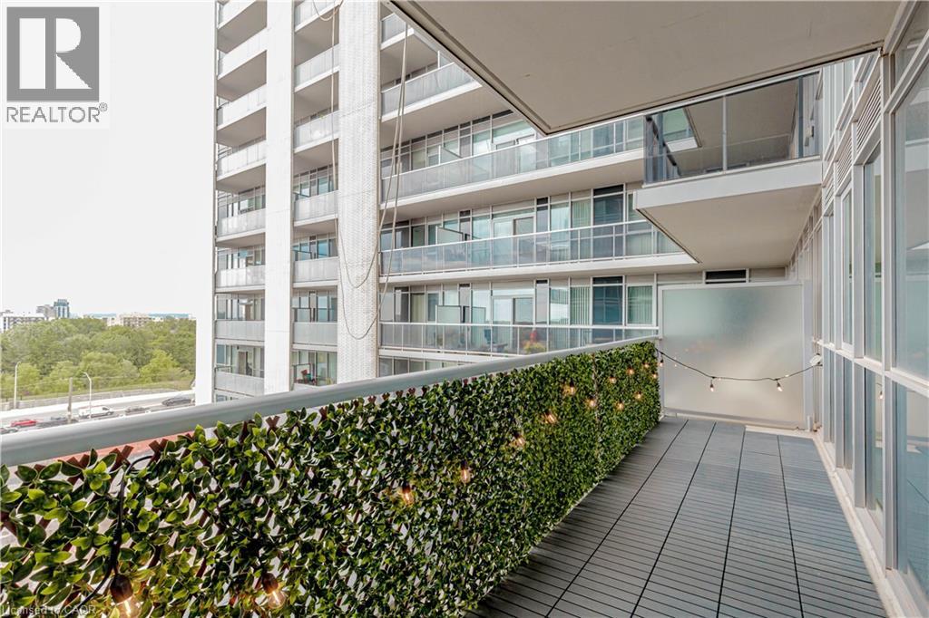 2093 FAIRVIEW Street Unit# 709, Burlington, Ontario, L7M3W8 — Photo 6
