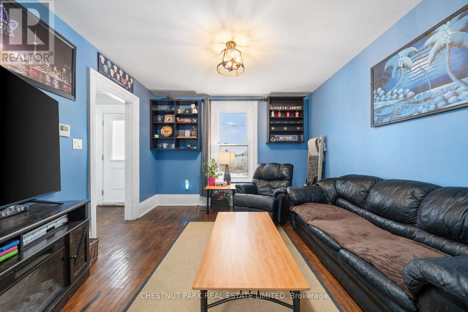370 KAISER CROSSROAD - 15