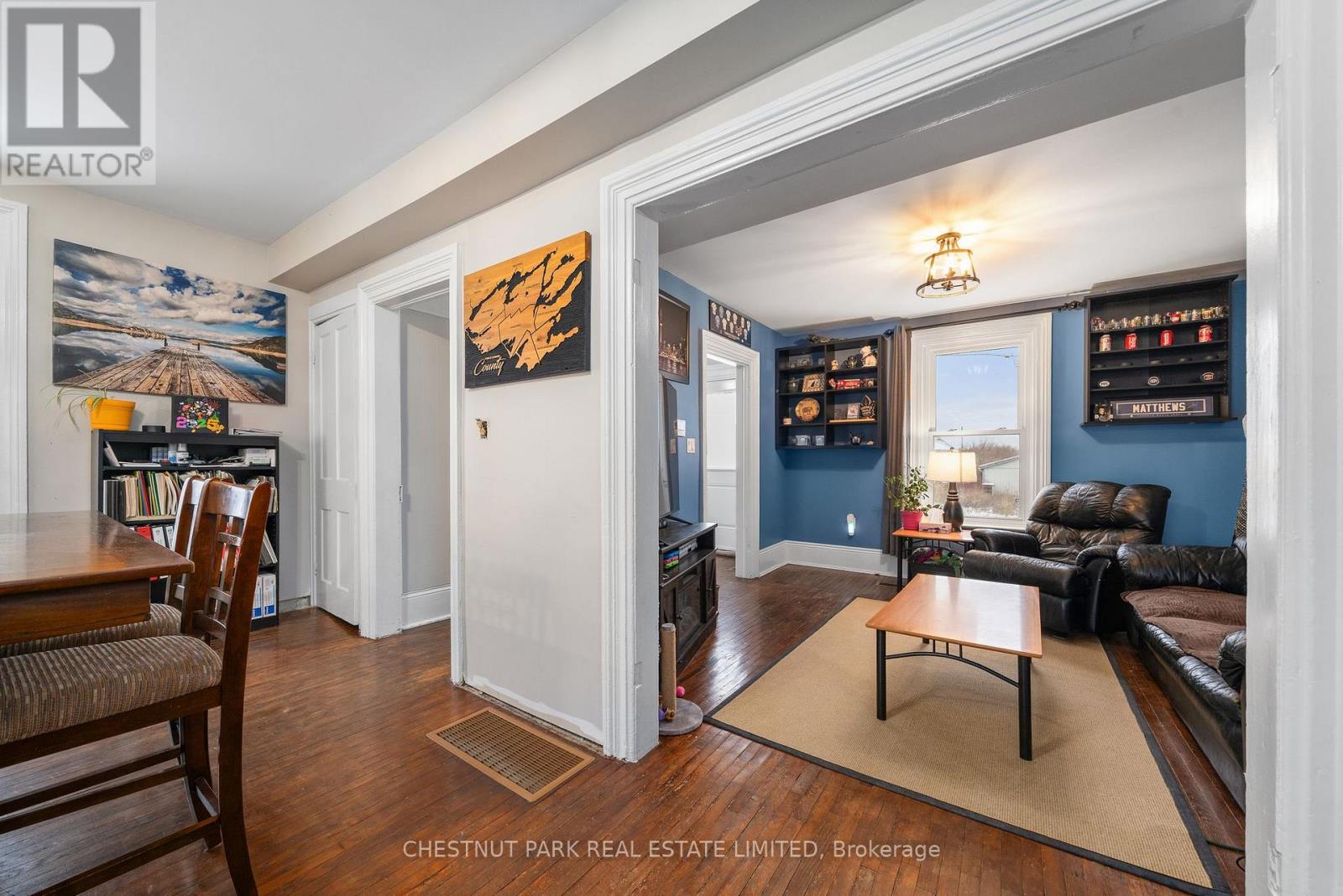 370 KAISER CROSSROAD - 16