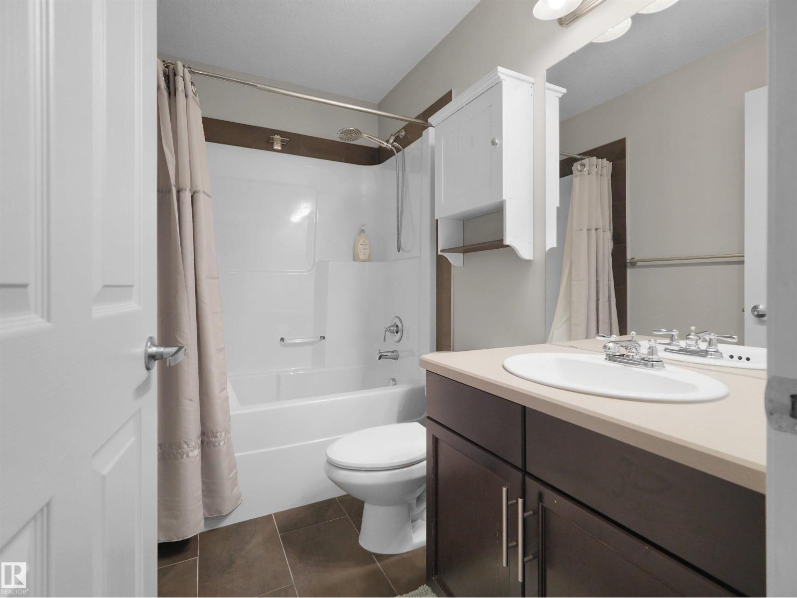 7046 Eton Boulevard, Sherwood Park