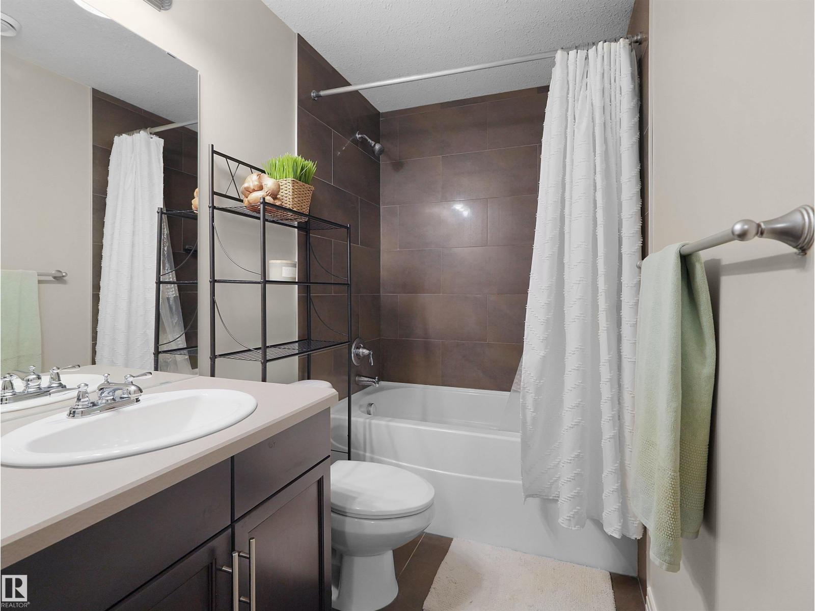 7046 Eton Boulevard, Sherwood Park