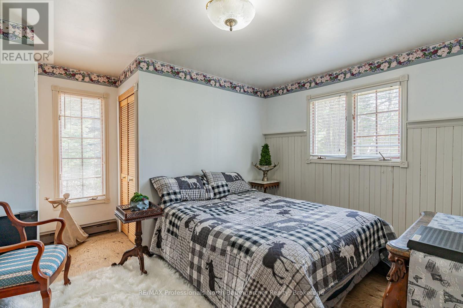 1065 CLOVERLEAF ROAD - 23