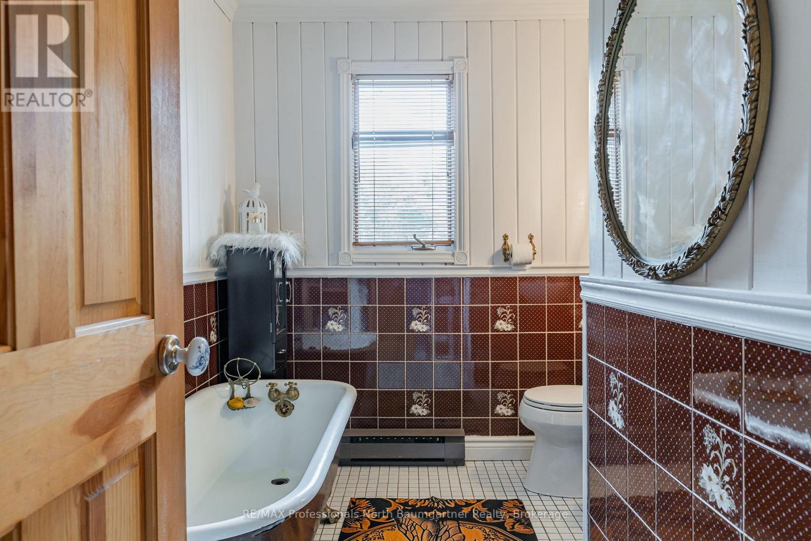 1065 CLOVERLEAF ROAD - 24