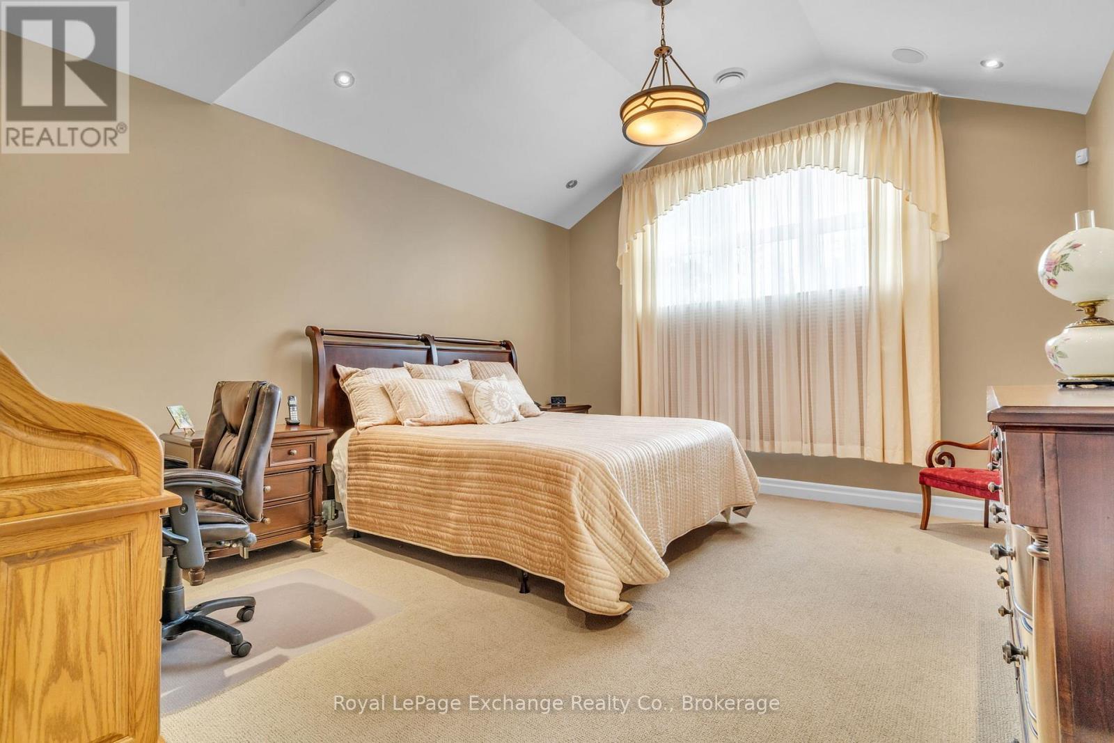 82 BELL DRIVE - Image 8