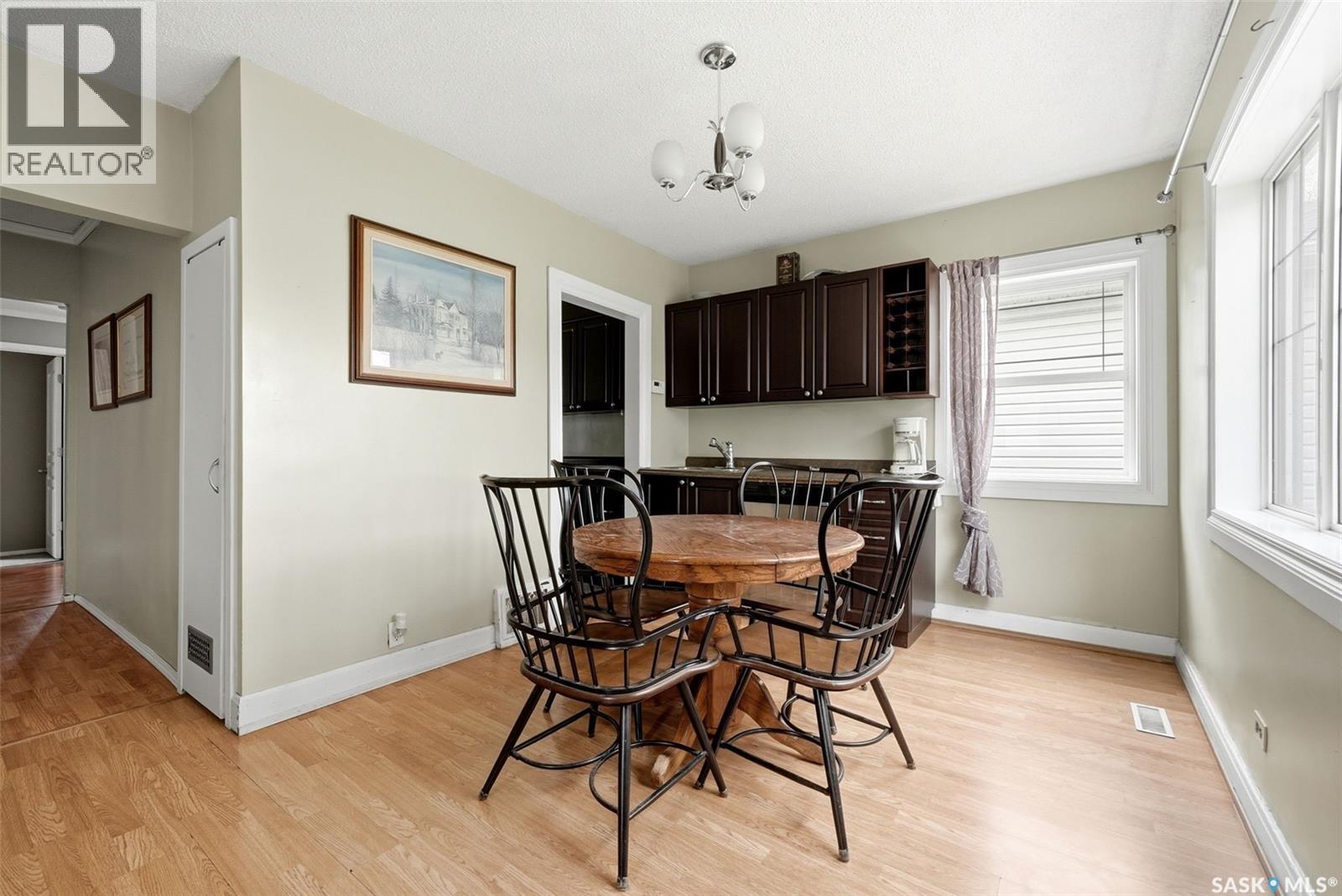 1439 Forget STREET - 10
