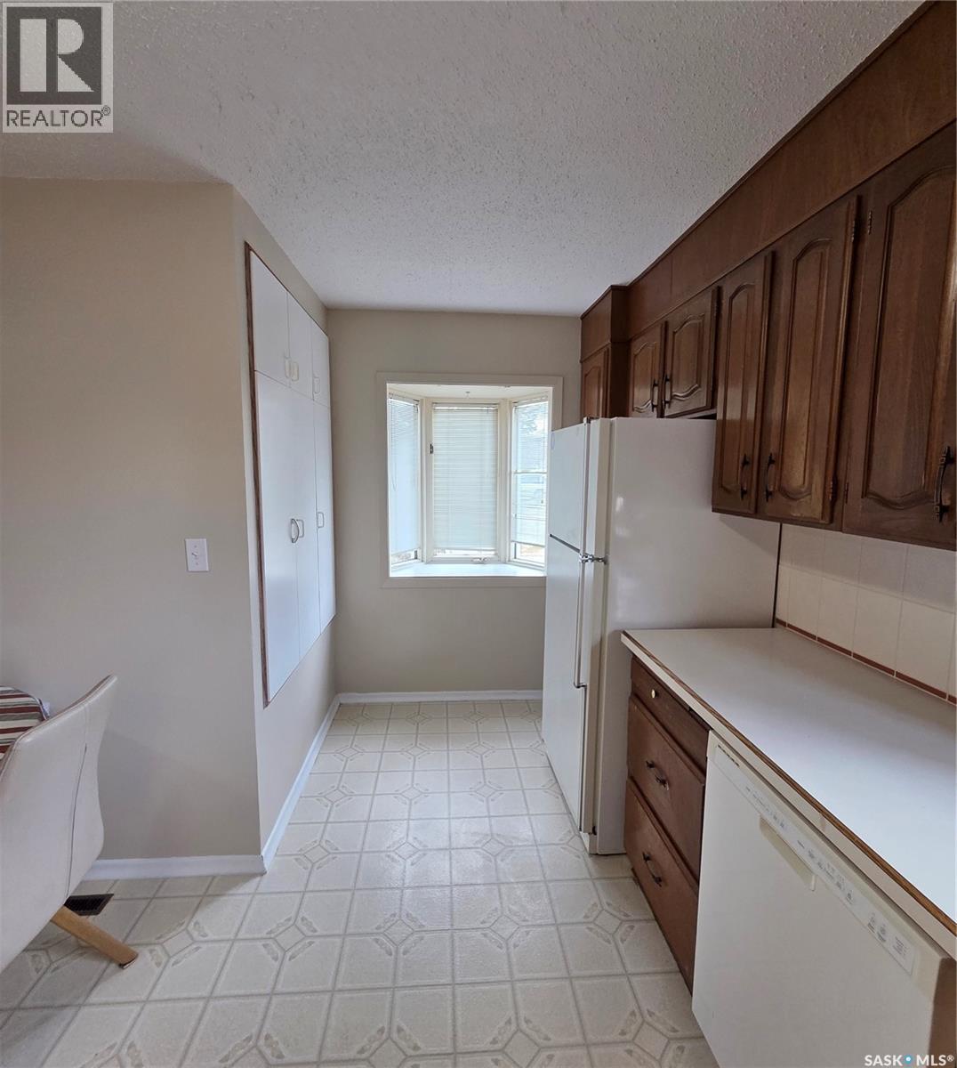 602 8th AVENUE W - 12