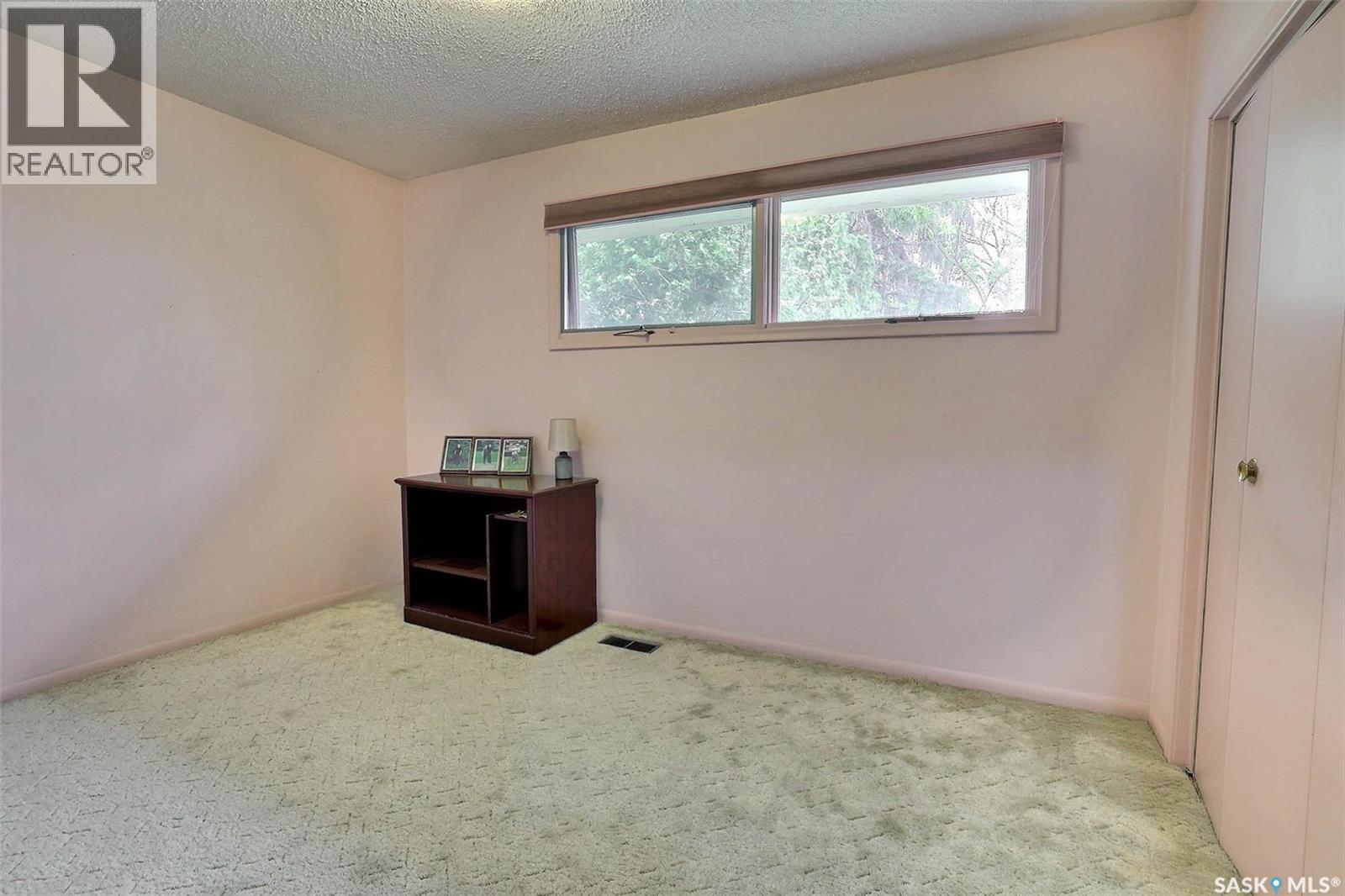 15 Academy Park ROAD - 16