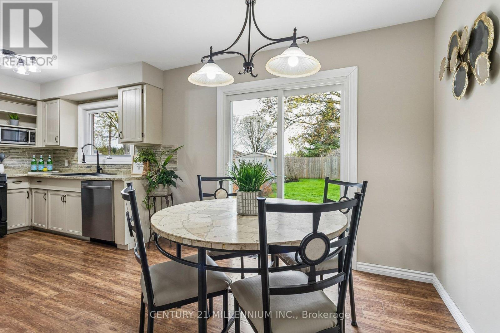 86 DAWSON ROAD - 13