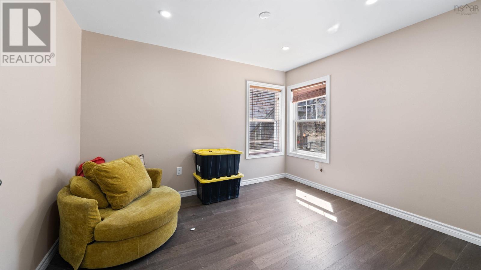 3658 Albert Street - 28