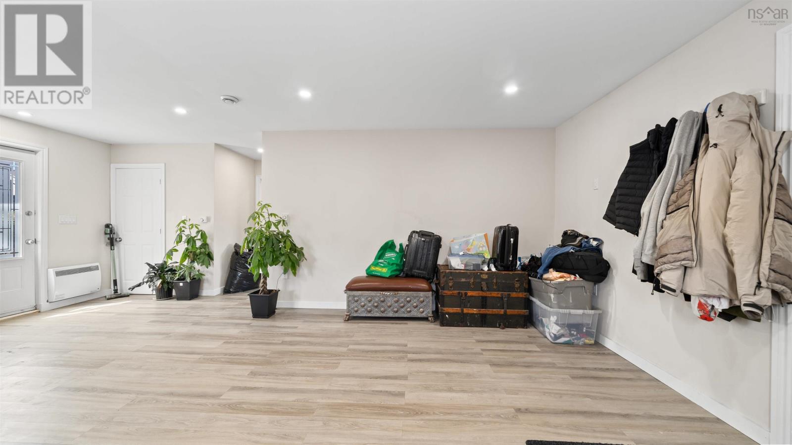 3658 Albert Street - 25